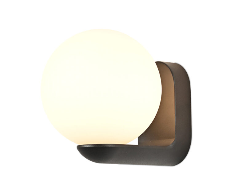 Balloon Wall Light